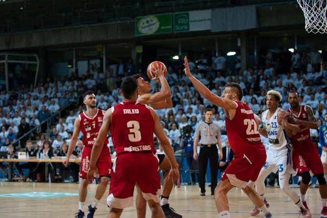 Volles Haus in der Europahalle | Foto: Antonia/wow.pics.ka