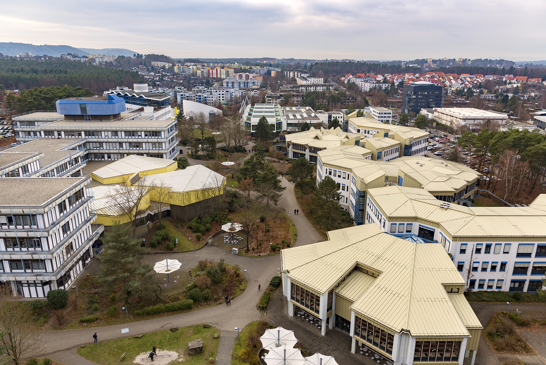 Blick vom Verwaltungsgebäude der Technischen Universität Kaiserslautern