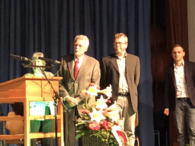 Die Macher der Festschrift. Links, leider etwas verdeckt Renate Young