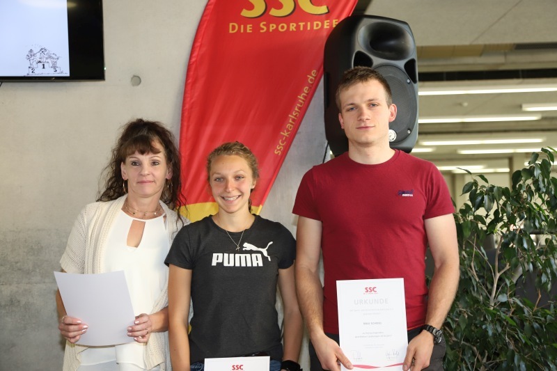 Abteilung Leichtathletik: Christine Schweizer-Lerner, Sophia Kaiser und Max Schmid