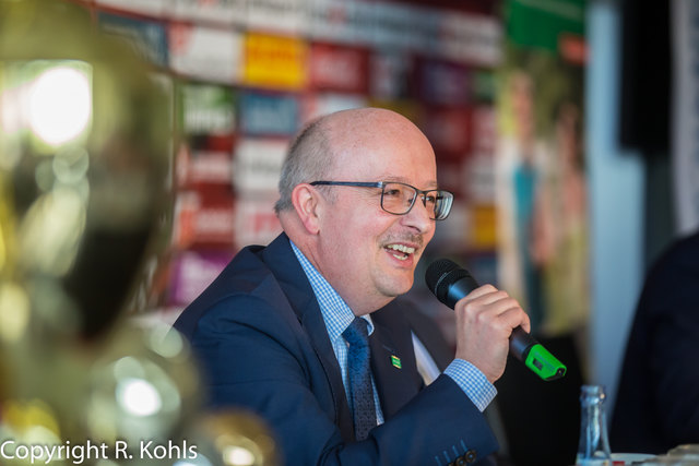 Der AOK-Bezirksgeschäftsführer Süd-West Willi Hölzle. | Foto: Roland Kohls