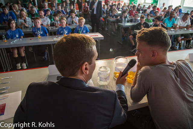 Nicklas Shipnoski zog die übrigen Mannschaften... | Foto: Roland Kohls