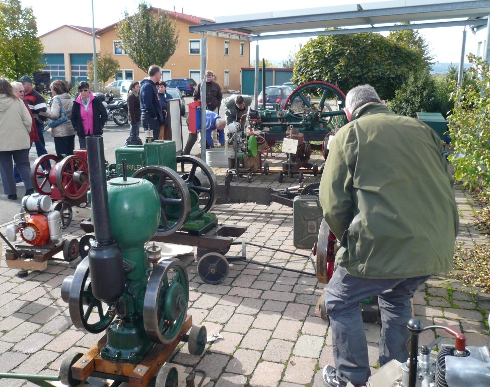 Kurios muten heute die Stationärmotoren an, die noch vor wenigen Jahren vielfach in Betrieb waren.