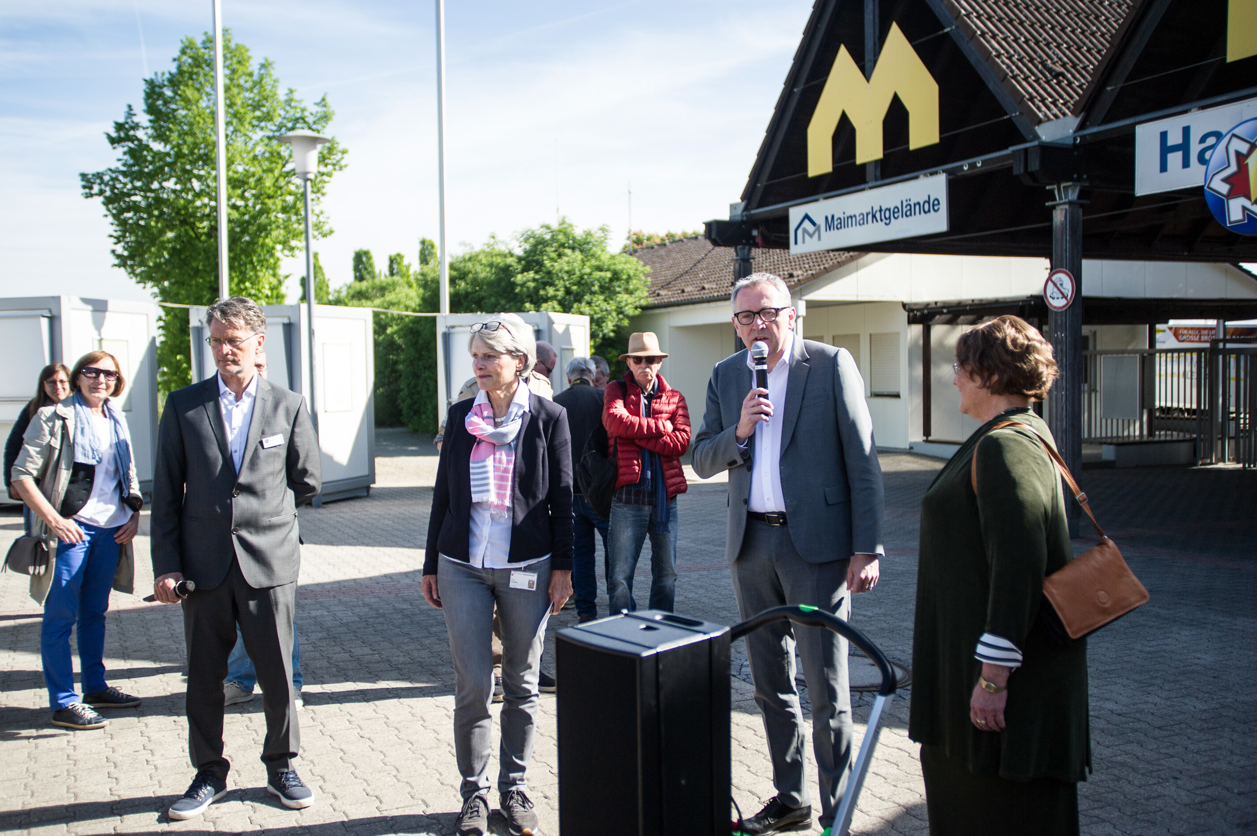 Oberbürgermeister Dr Peter Kurz und Bürgermeisterin Ulrike Freundlieb bei der Begrüßung.