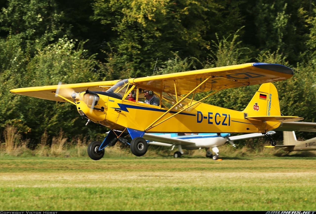 Unser Foto zeigt eine Piper J3C 65 aus dem Baujahr 1946. Auch dieses Flugzeug wird in Bad Dürkheim zum Piper-Treffen erwartet. Foto: Flugsportverein