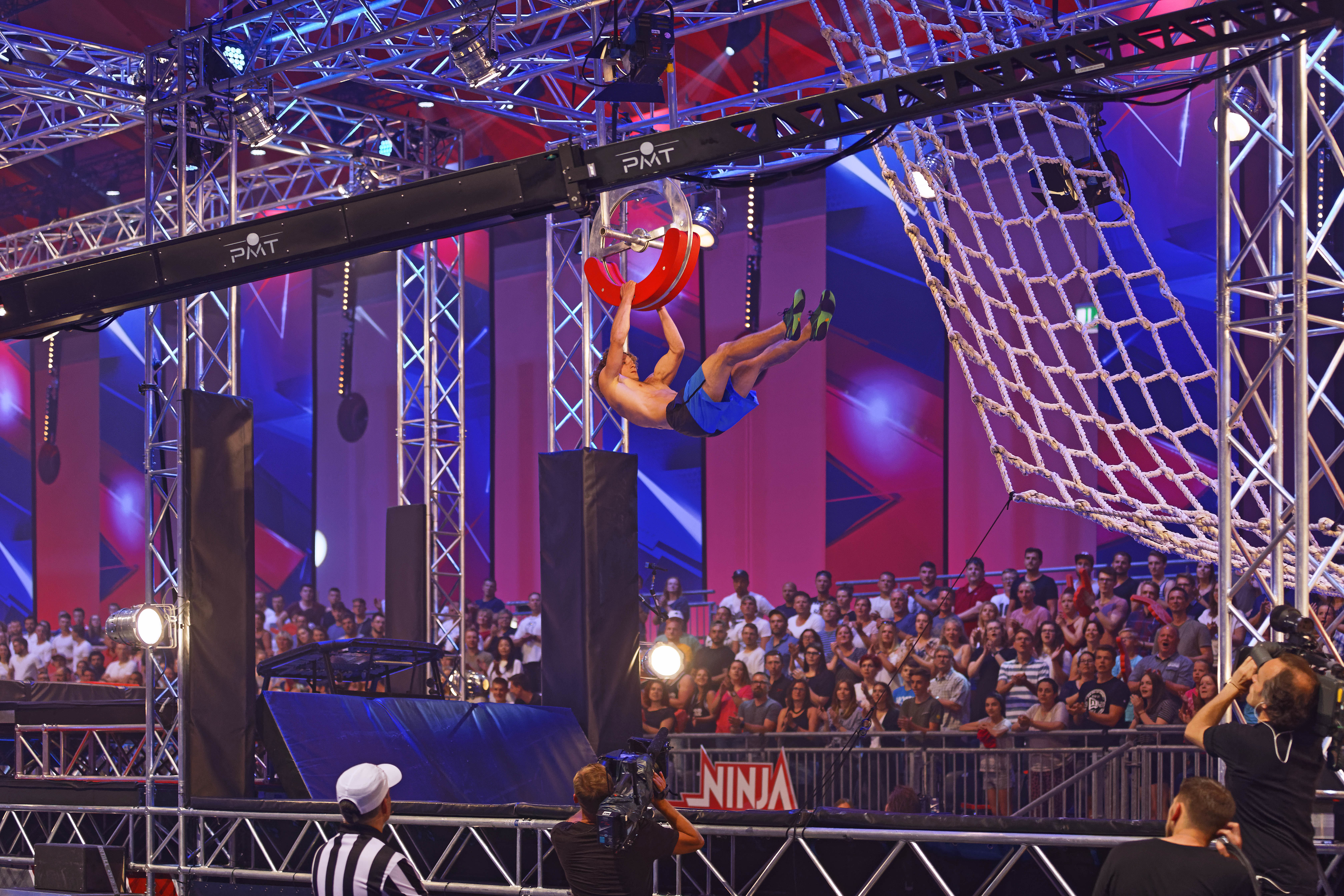 "Ninja Warriors" in der Karlsruher "dm-Arena