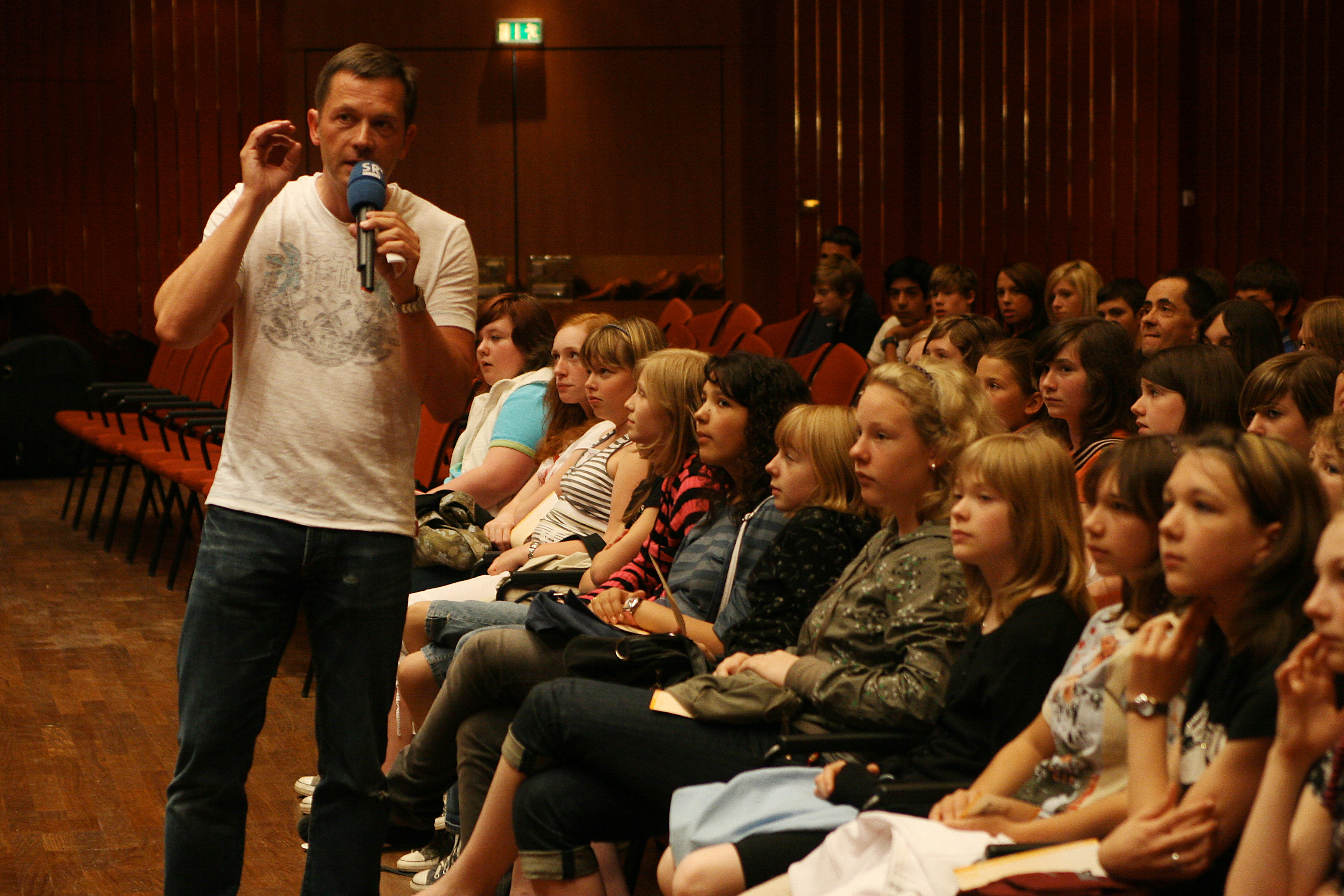 Moderator Roland Kunz