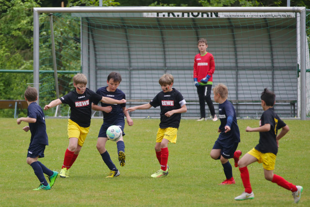 Gerangel um den Ball | Foto: Jens Vollmer