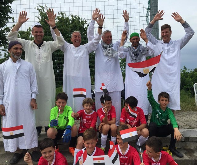 Eine Welle für die Mannschaft 