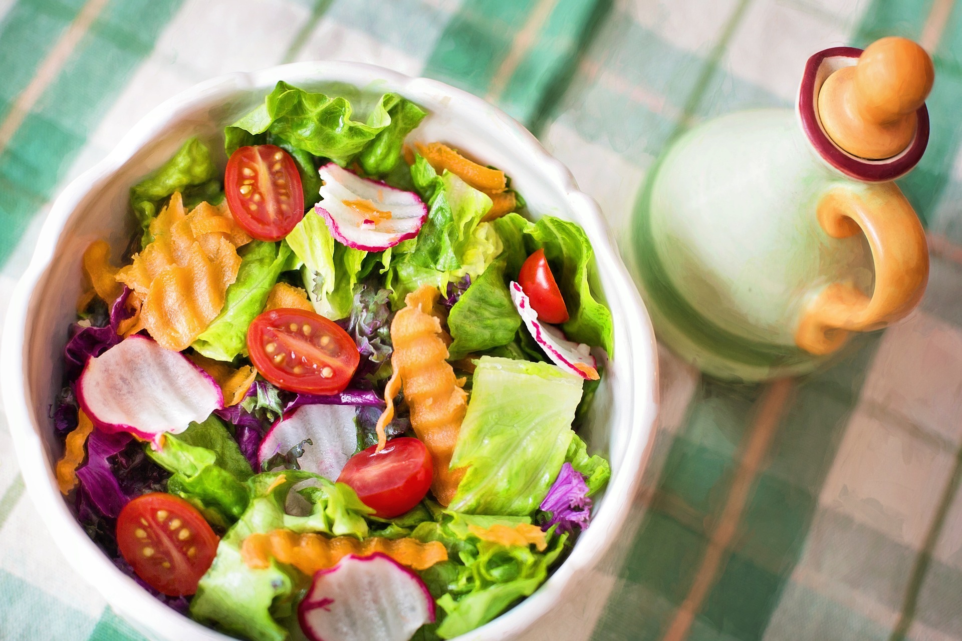 Ob für ein schnelles, leichtes Abendessen oder eine raffinierte Vorspeise für Gäste – dieser Kurs liefert Salatfans zahlreiche Ideen und Inspirationen.