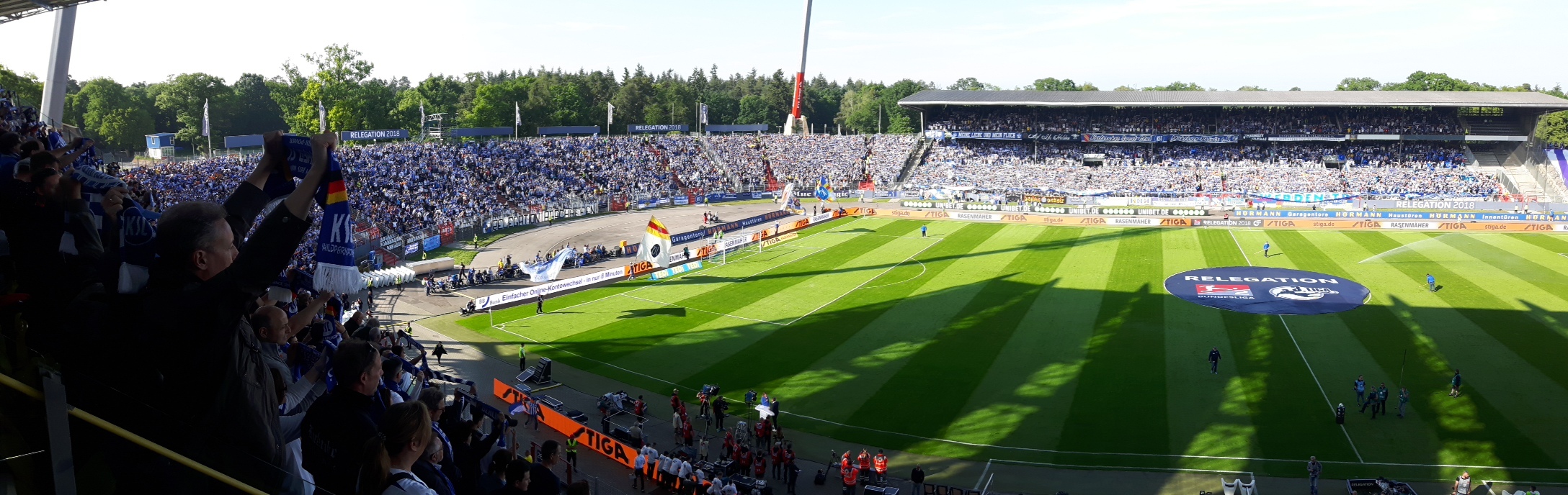 Volles Haus im Wildparkstadion