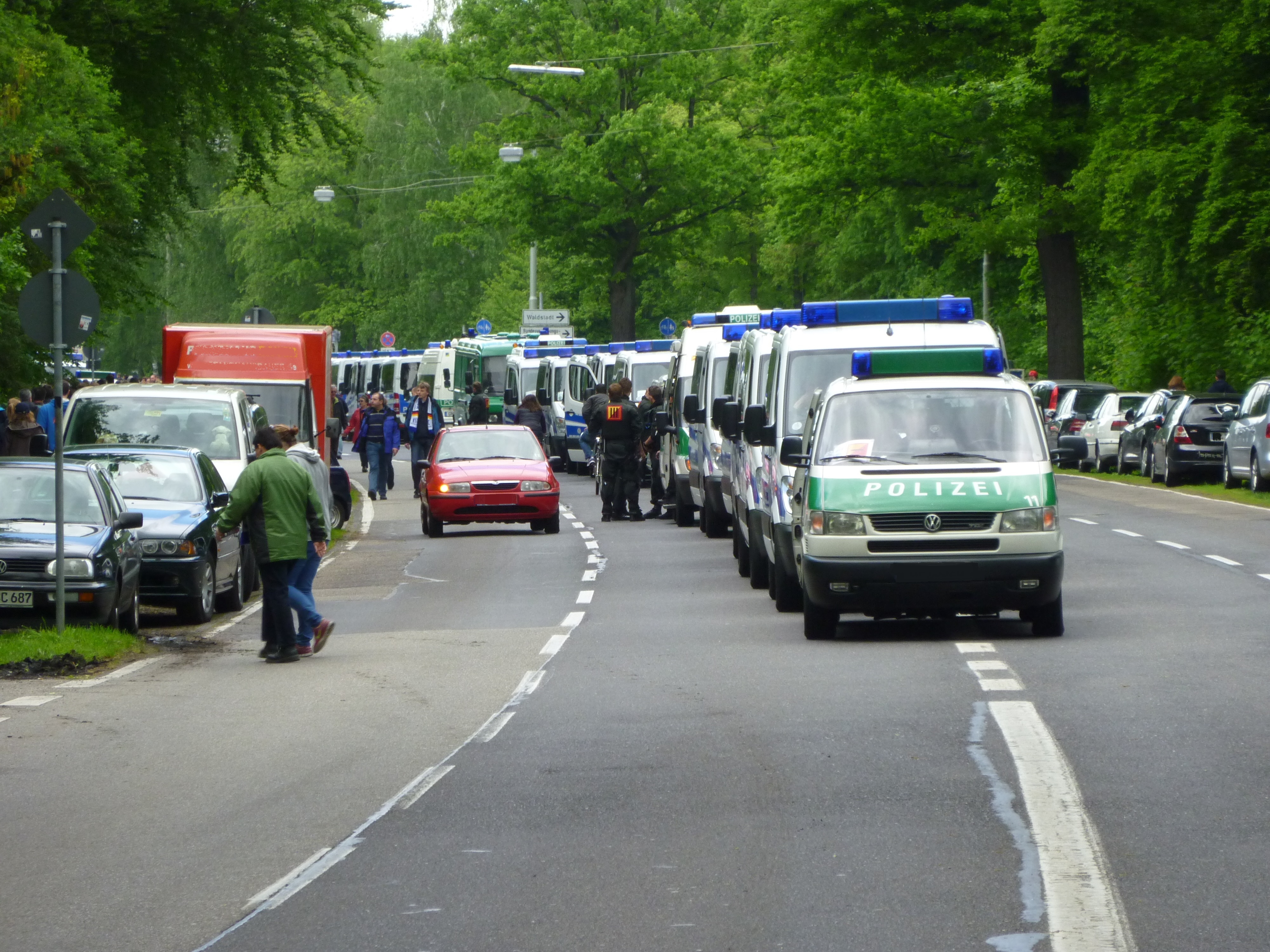 Polizei-Einsatz am Karlsruher Wildparkstadion