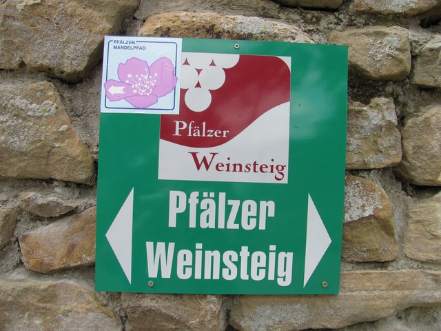 auf den Wegen zum Ziel gibt es vieles zu entdecken...........