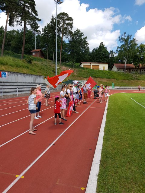 Hopp Schwiz, hopp Schwiz | Foto: Claudia Horn