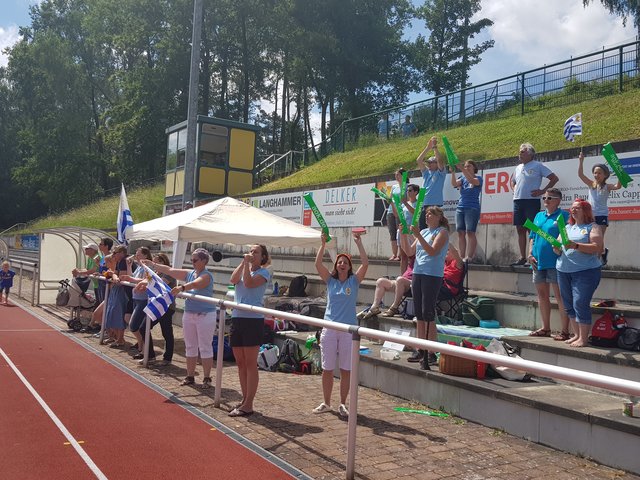 Starke Fanunterstützung für das Team | Foto: Claudia Horn