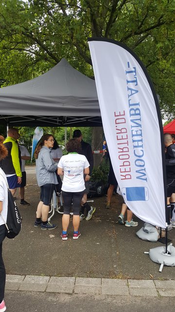 Das Wochenblatt auf dem Firmenlauf Mannheim. | Foto: Goepfrich 