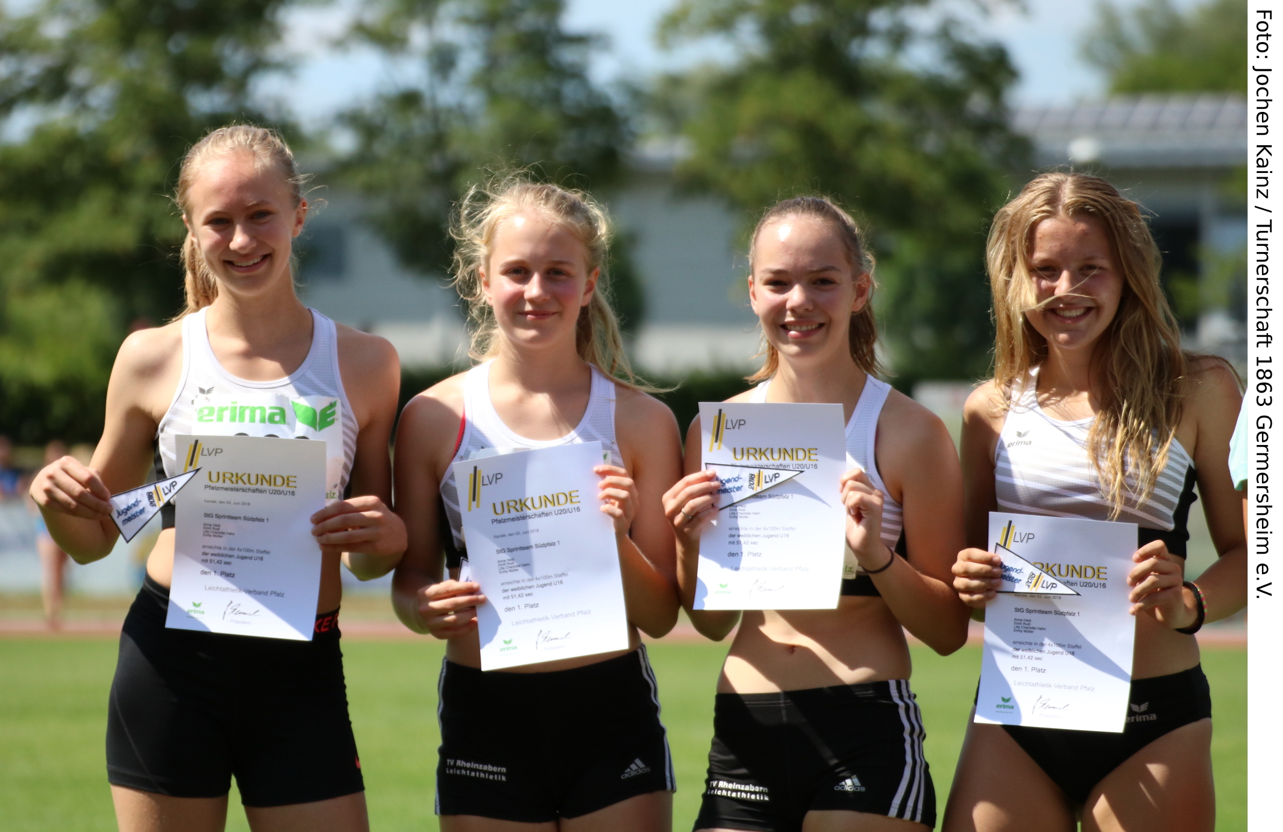 Bei den Pfalzmeisterschaften (von links) Emili Rudi, Anna Heid, Emily Müller, Lilly Charlotte Hahn.