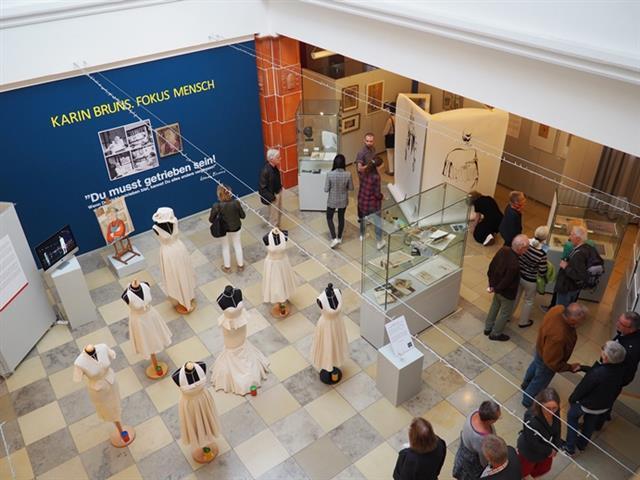 Rund 600 Besucher kamen in der Kunst- und Einkaufsnacht ins Museum. Noch bis 5. August ist die Sonderausstellung zu sehen.