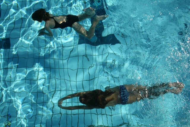 Schwimmen im Wölfle | Foto: www.freibad-woelfle.de