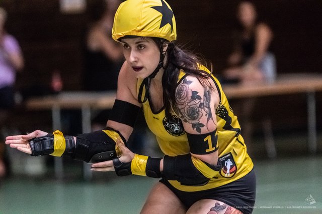 rocKArollers vs Zombie Rollergirlz Münster | Foto: Paul Needham