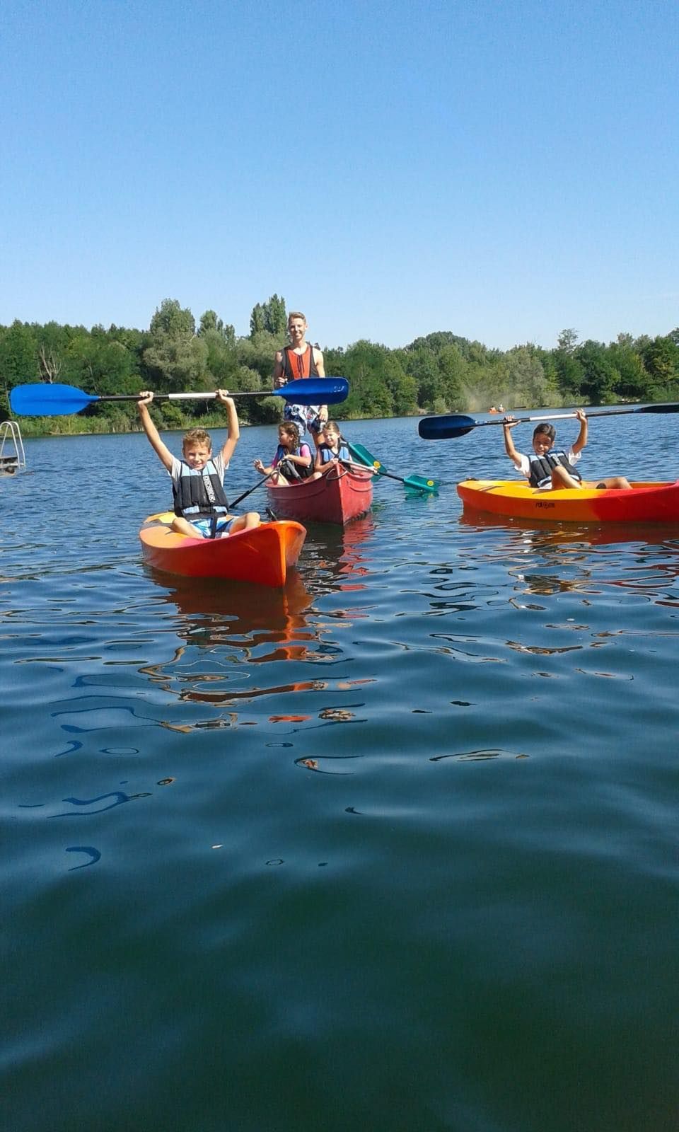 Bade- und Kanuspaß am Baggersee in Lingenfeld.
