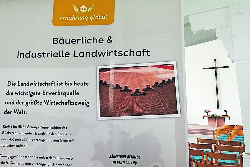 "Ernährung global" heißt eine Ausstellung in der Lutherkirche in Pirmasens. Foto: Kling