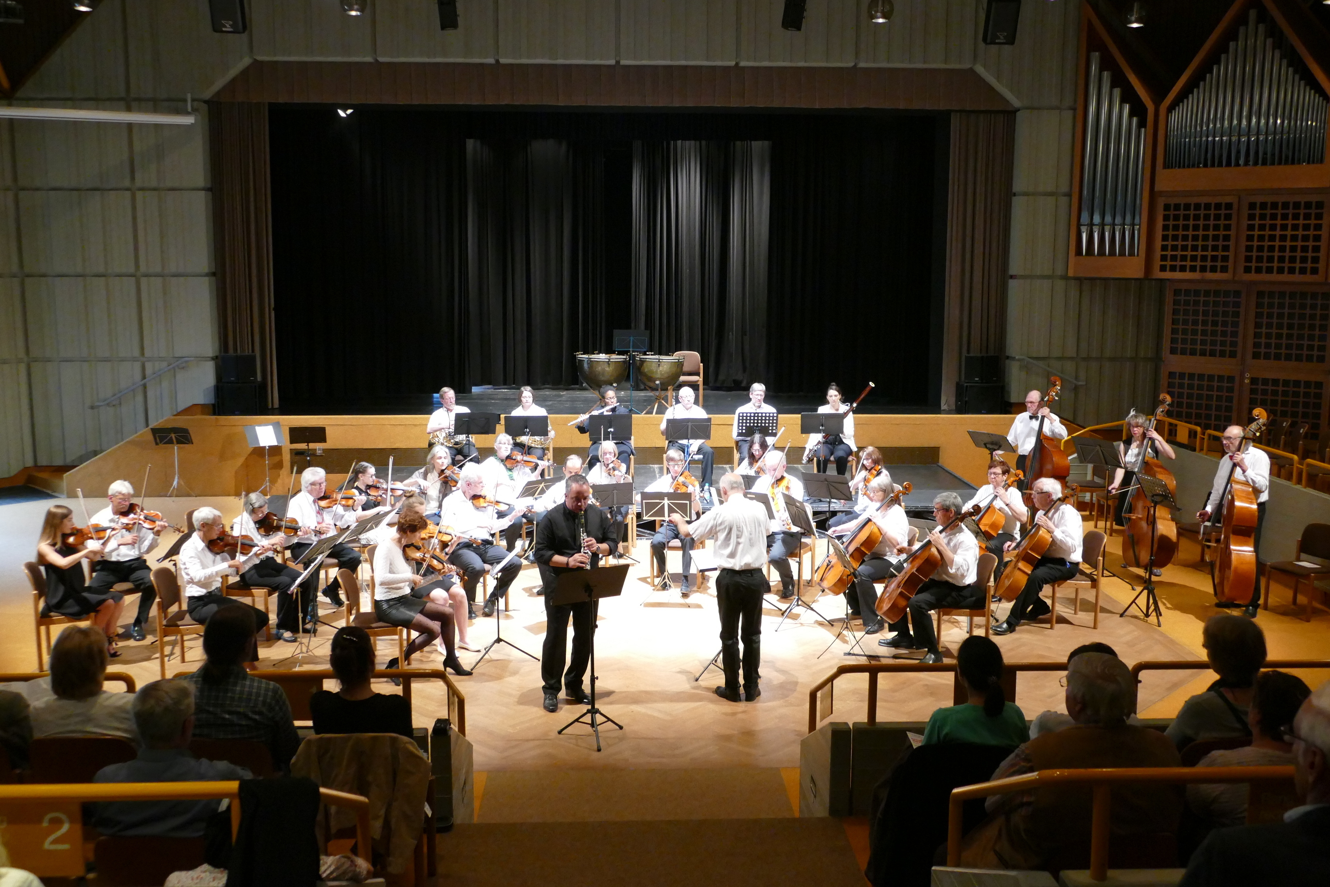 Musikverein Kusel und Orchesterverein Idar-Oberstein beim Serenadenkonzert
