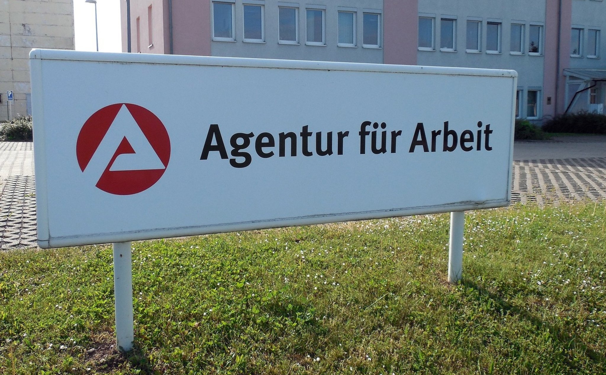 Agentur Fur Arbeit Passt Offnungszeiten Ab August An Geandertes Nutzungsverhalten Bruchsal