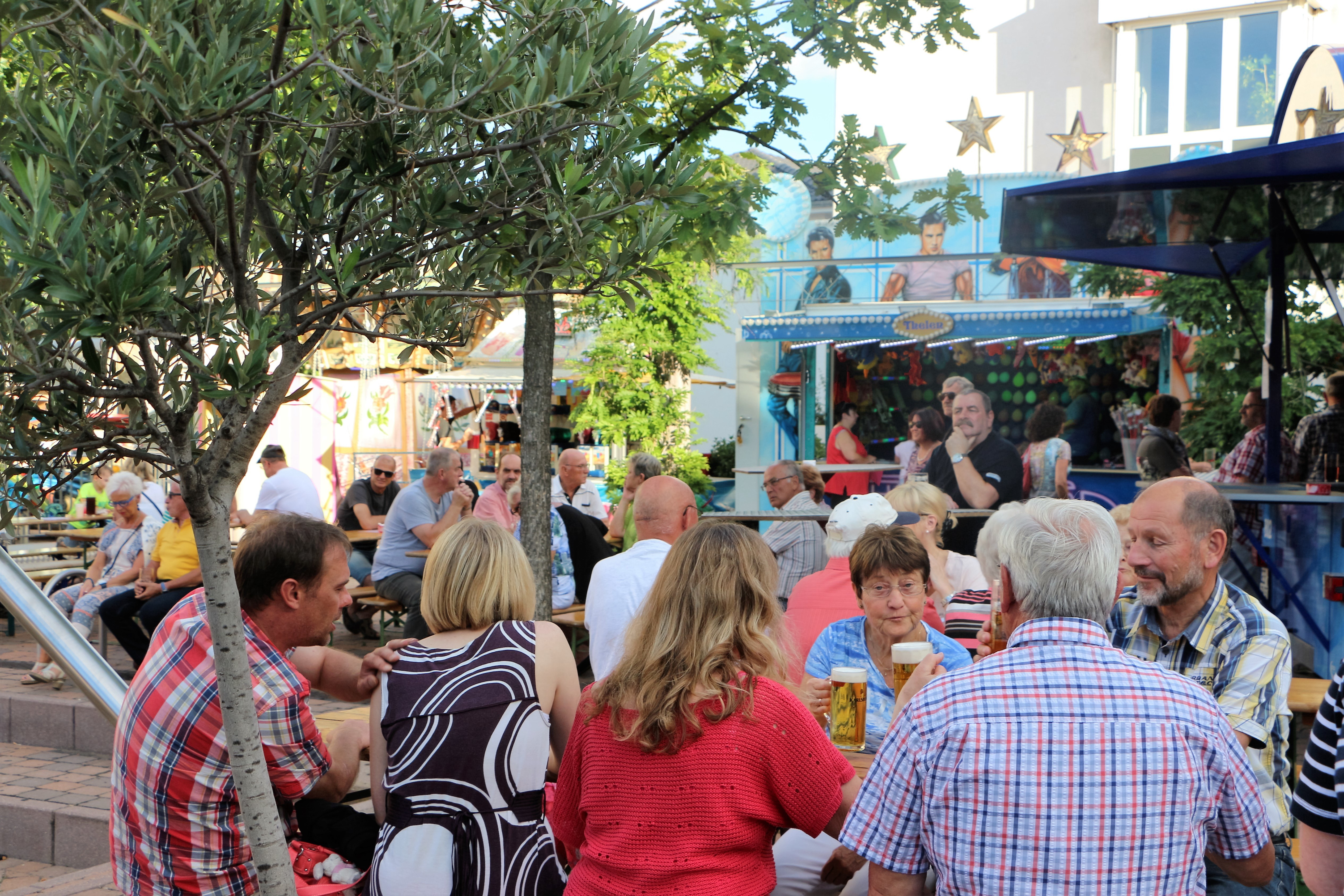 Gemütlichkeit ist beim Straßenfest das A und O.