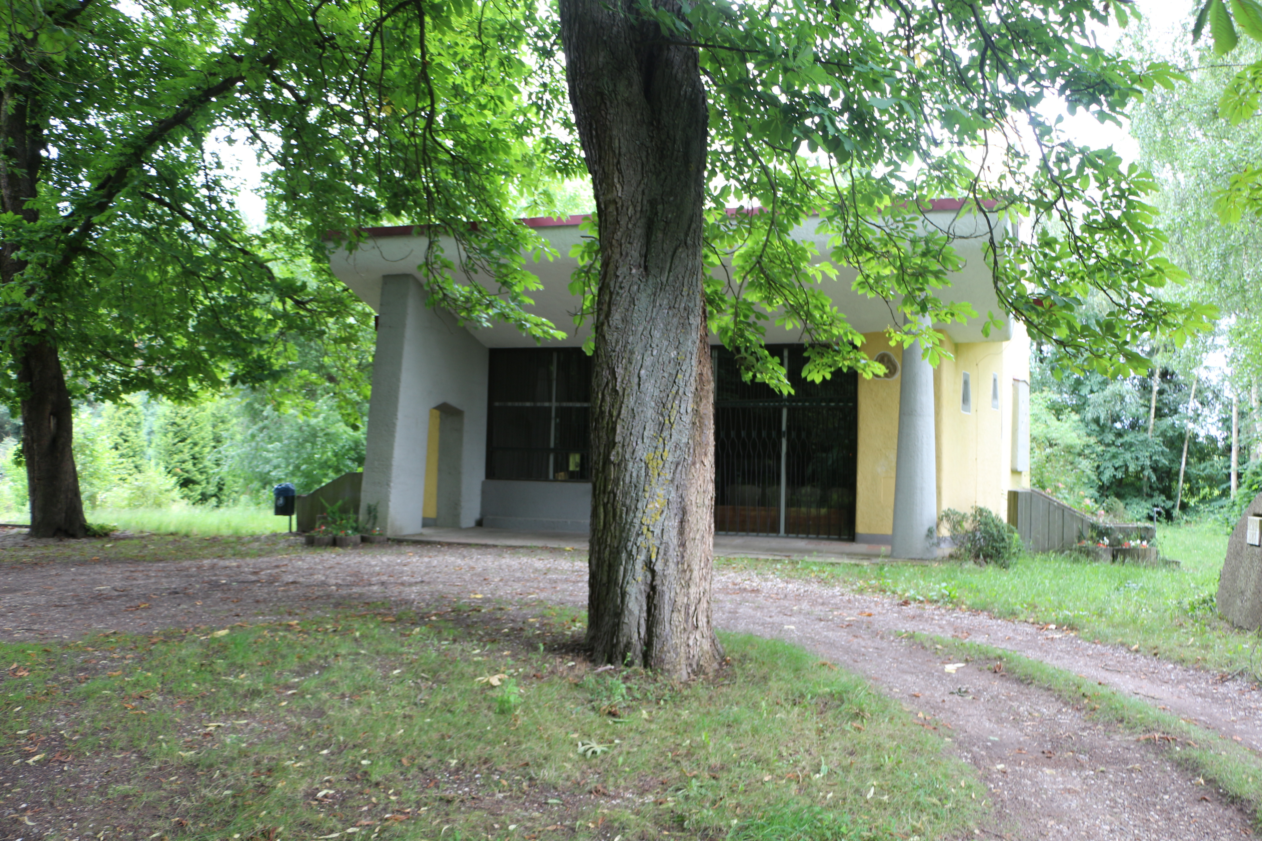 Das Dieterskirchel zwischen Rülzheim und Rheinzabern.