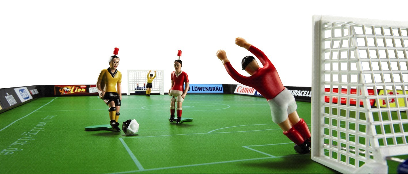 Nicht wie hier beim Tippkick, sondern real ging es am Wochenende auf dem Platz zu