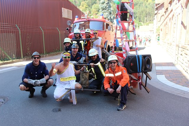 Eine muntere Truppe: Die Lambrechter Floriansjünger.  | Foto: Pacher