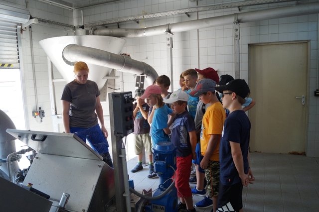 Baustellenbesichtigung, Besuch des Stadt- und Forstbetrieb und eine Besichtigung des Klär- und des Wasserwerks standen auf dem Programm. | Foto: Rheinstetten