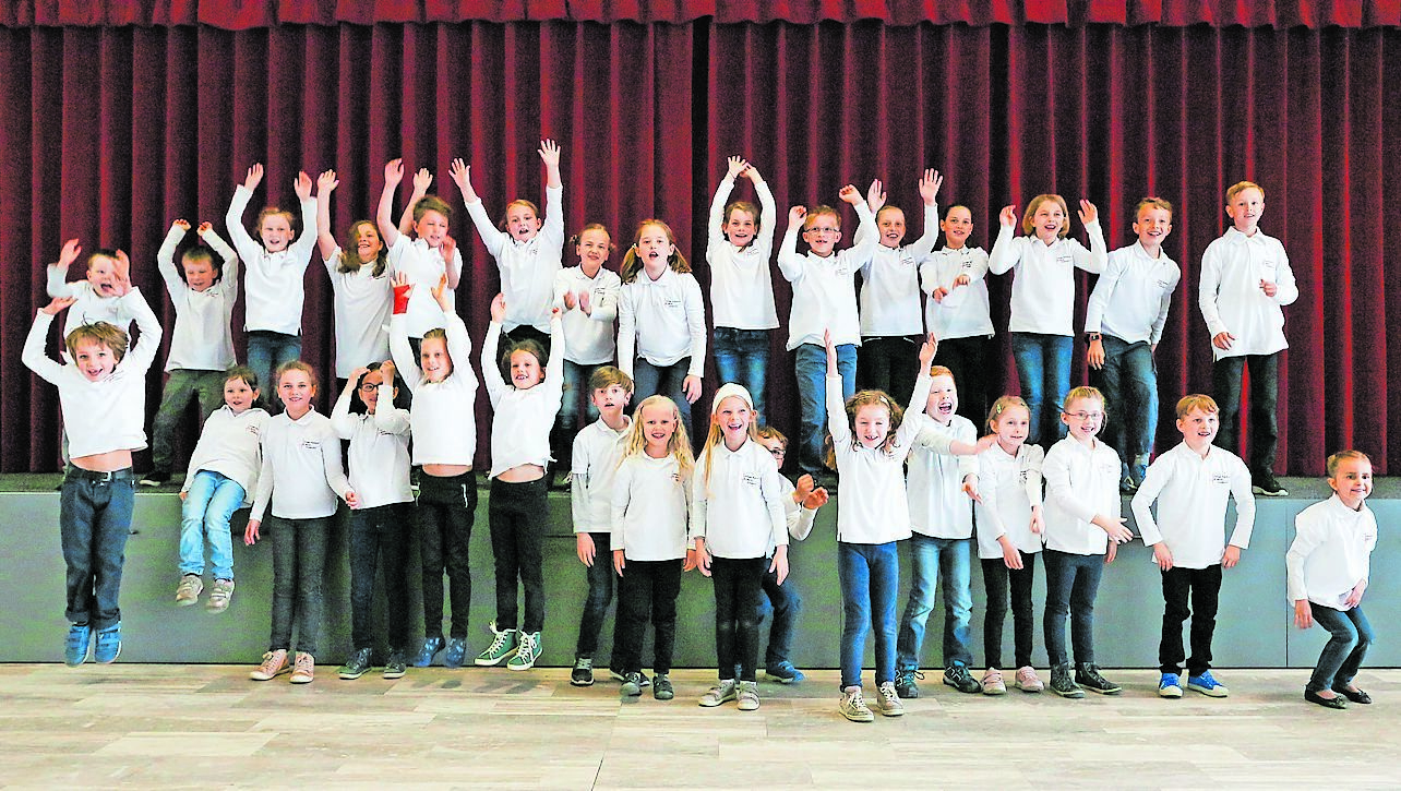 14 Kinder engagieren sich bisher im Vorchor und genießen die fundierte musikalische Ausbildung in vollen Zügen.