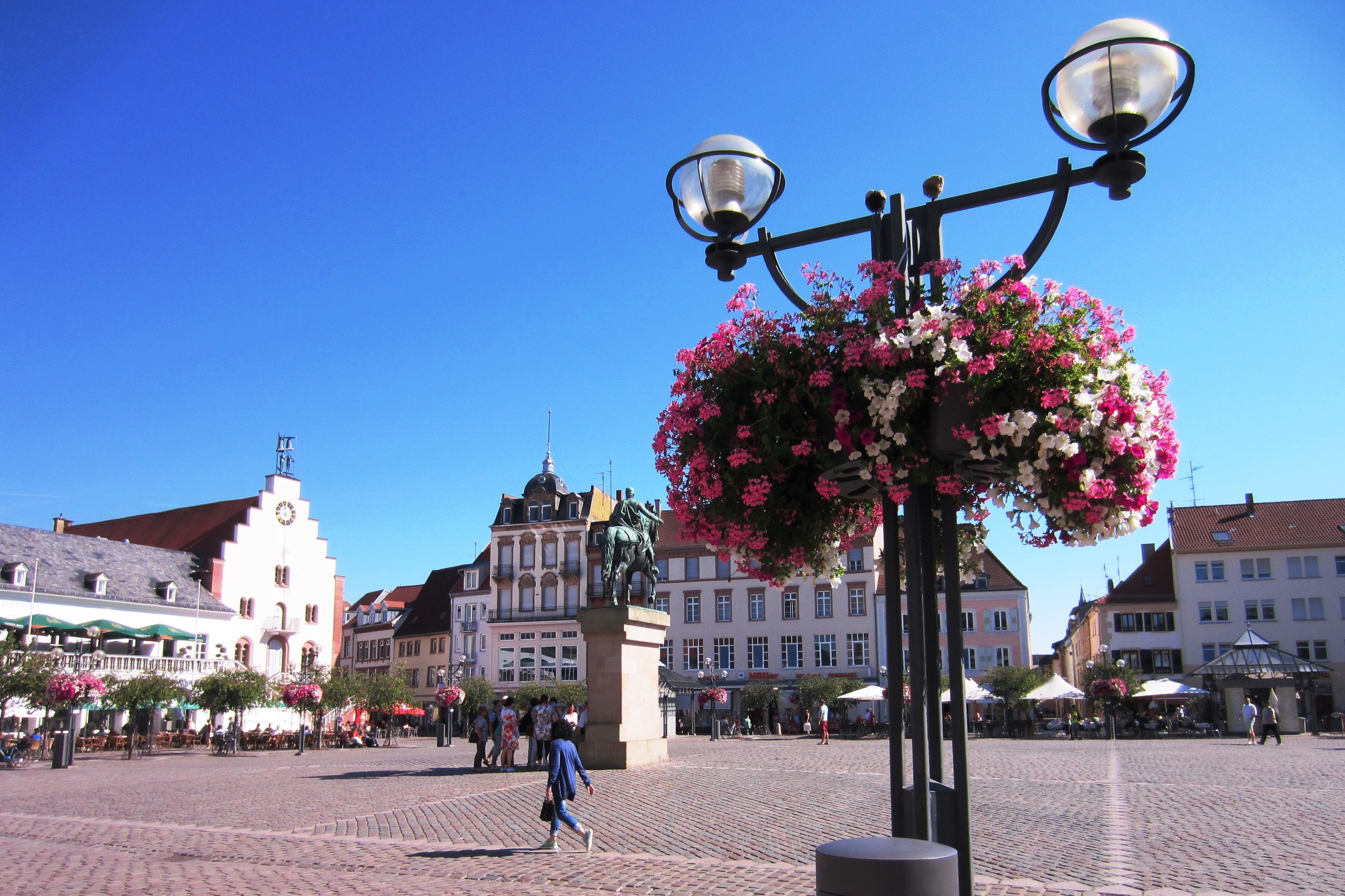 Die attraktive Landauer Innenstadt ist eine der großen Stärken der Stadt Landau. Der Wettbewerb „Mitgestalten – Landau fördert Ideen“ möchte diesen „Markenbaustein“ weiter mit Leben füllen.