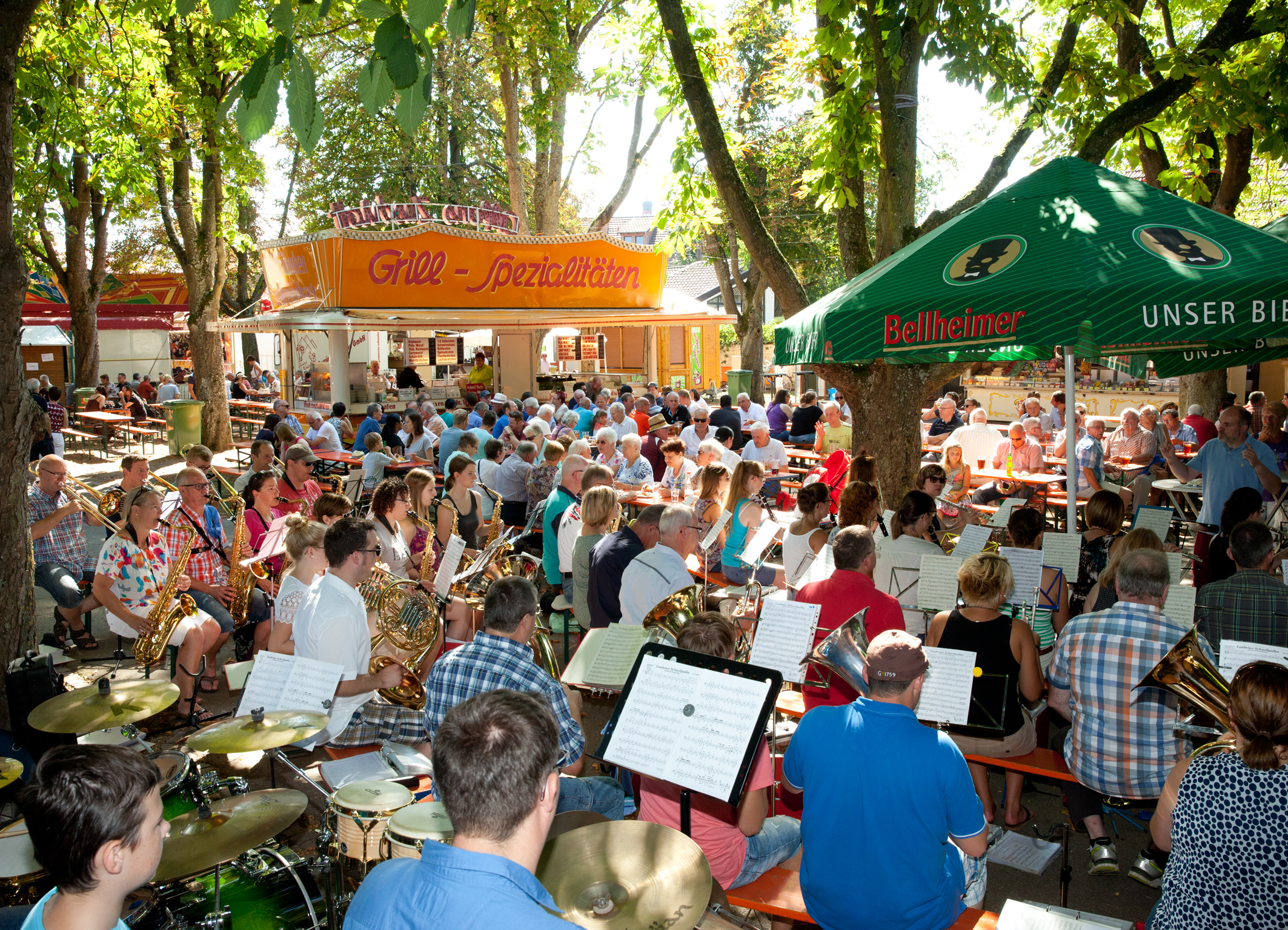 Auf dem Rheinzammer Markt ist richtig was los.