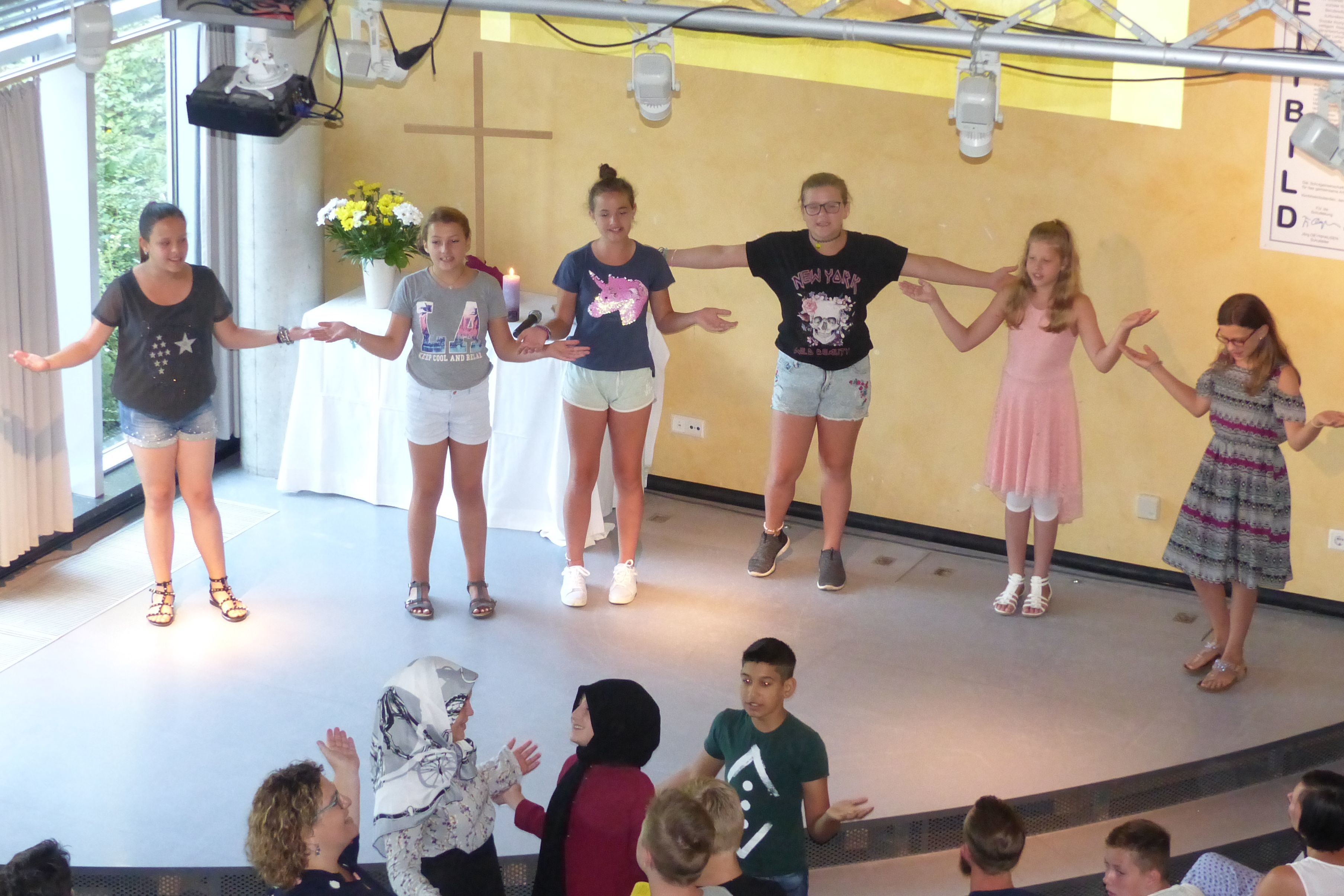Begrüßungsfeier für die fünften Klassen an der Georg-von-Neumayer-Schule