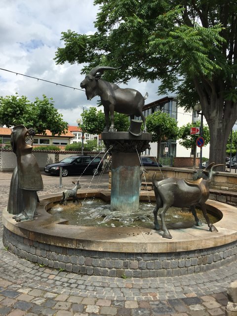 Brunnen in Deidesheim