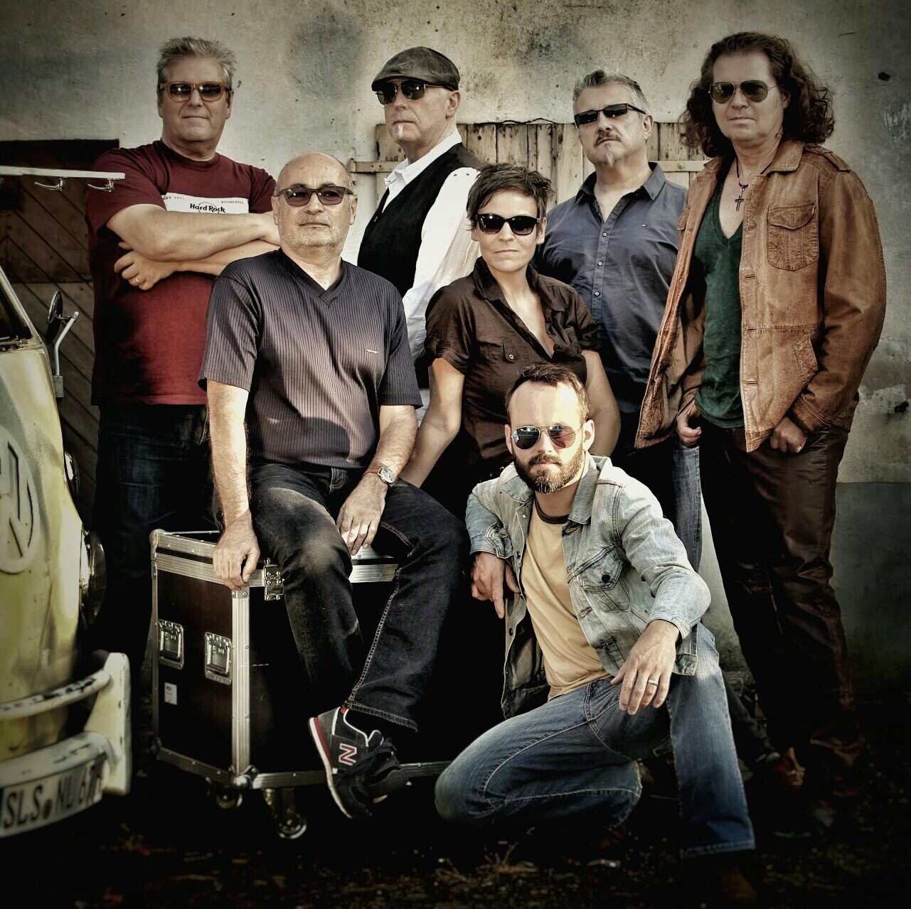 „Desperado“ mit Horst Friedrich, Rainer Schreier, Joe Reitz, Birte Steinmetz, Matthias Berg, Peter Spang und Christian Conrad feiern Premiere im „Z1“. Foto: ps