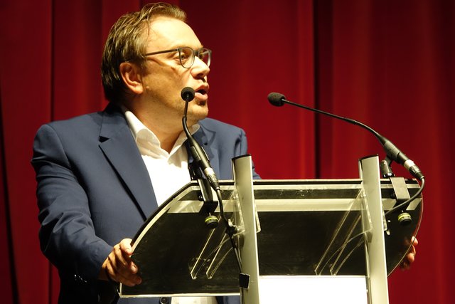 Michael Au, Theaterbeauftragter vom Ministerium für Wissenschaft, Weiterbildung und Kultur | Foto: Petra Rödler