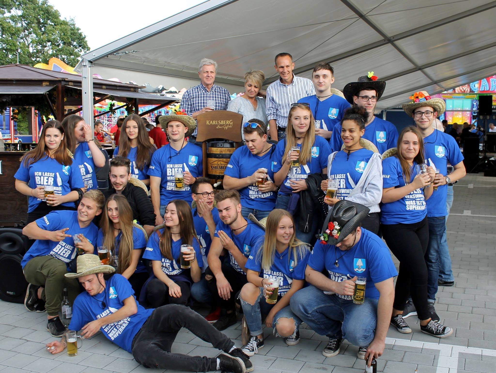 Straußjugend Rodenbach Foto: ps
