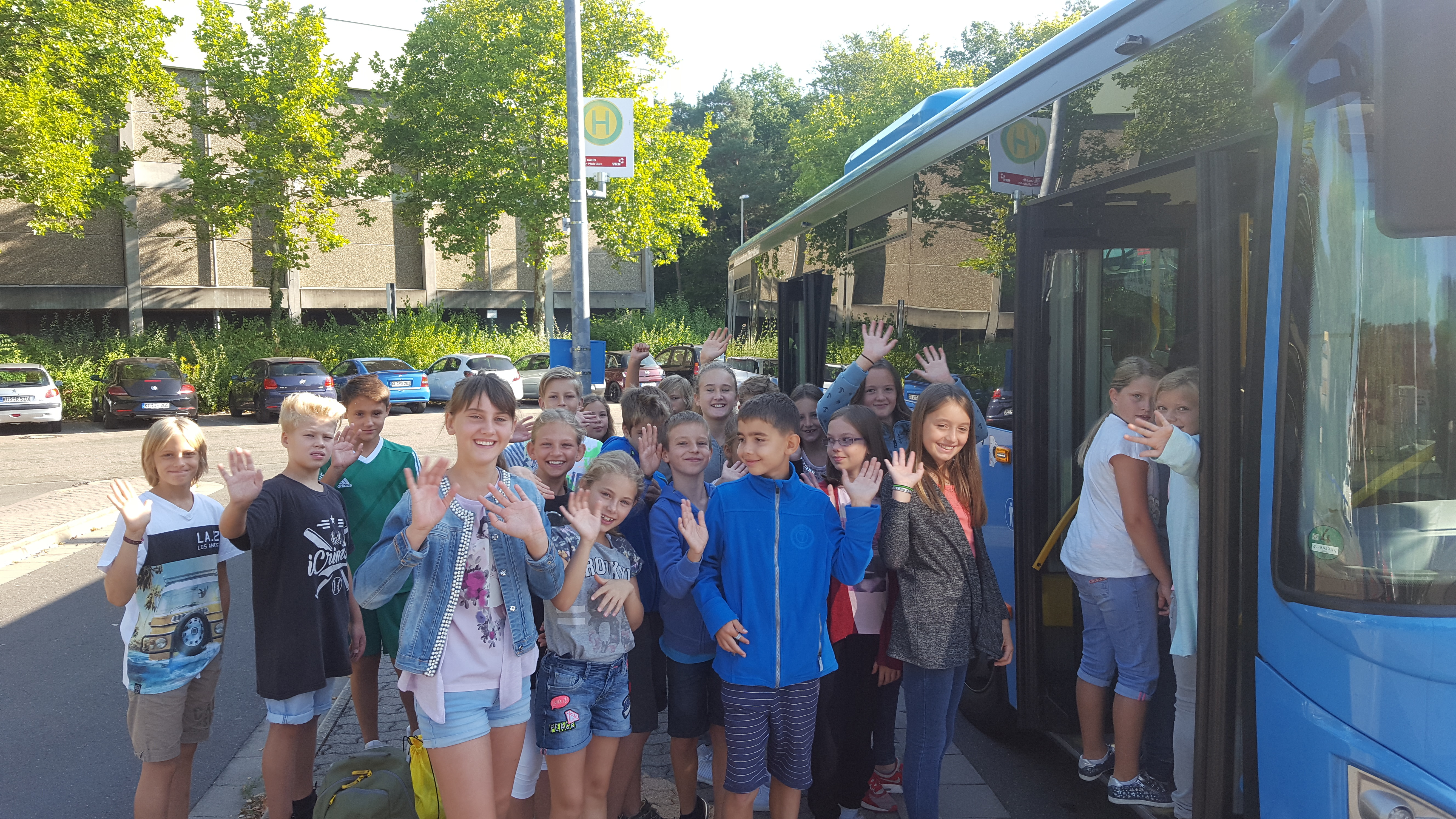 Ramsteiner Schüler und Schülerinnen haben viele interessante Themen rund um das Busfahren kennengelernt