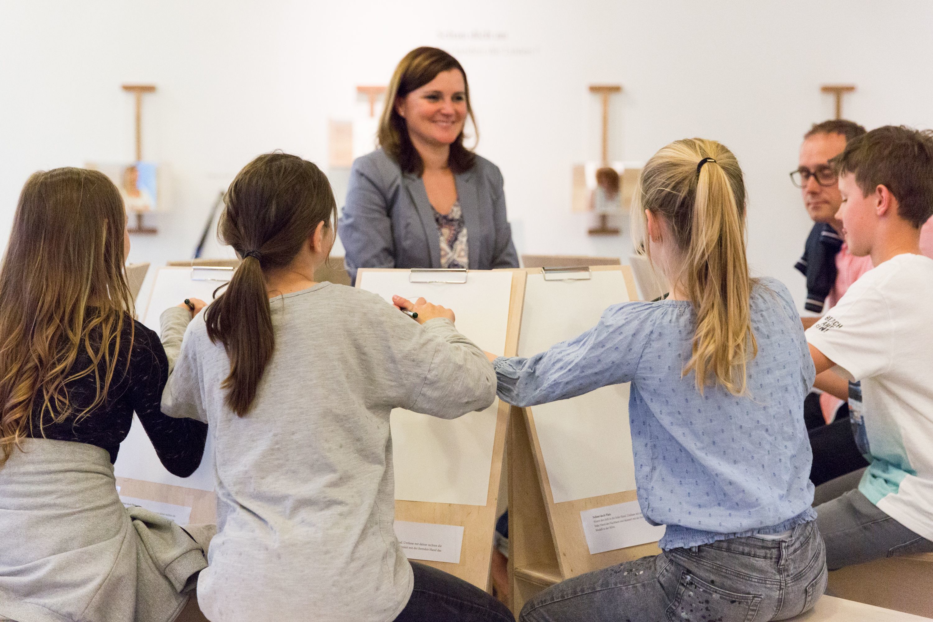 Freude am Malen vermitteln: Zeichnen wie Hans Hofmann Foto: Bea Roth/MPK