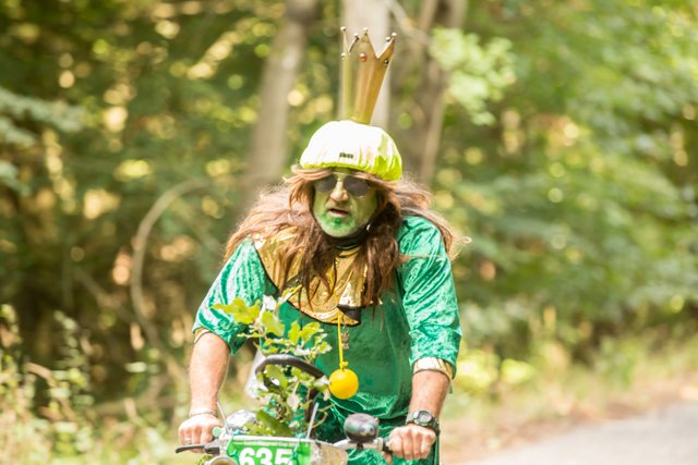 Noch ein Frosch... | Foto: Roland Kohls