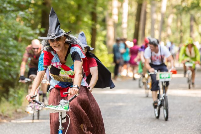 Bunte Hexe. | Foto: Rolalnd Kohls