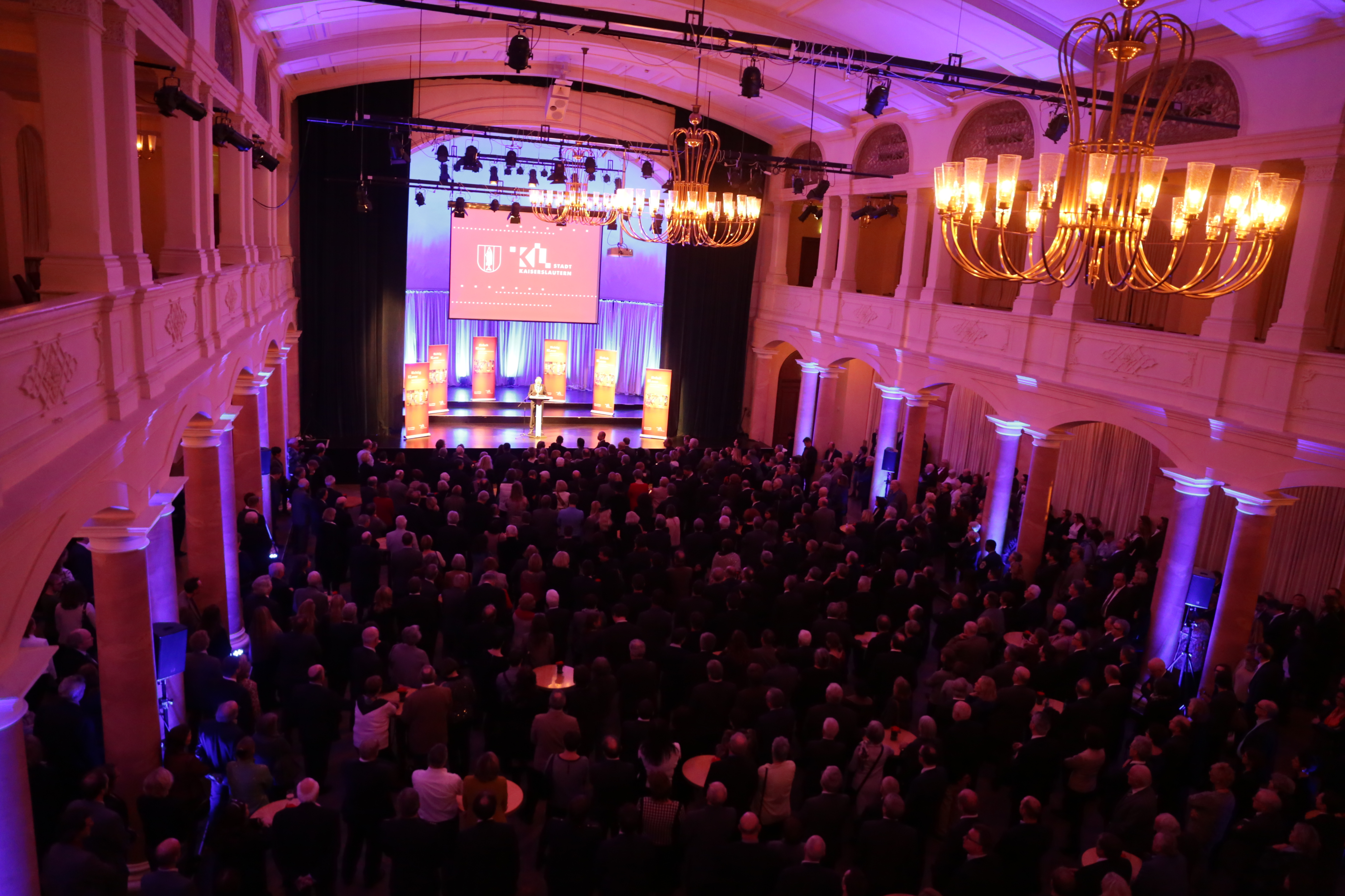 Die gute Stube Kaiserslauterns: Die Fruchthalle