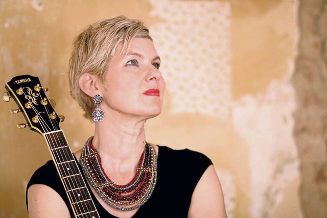 Am Samstag, Songrwriterin Simone Mitzner & Friends.