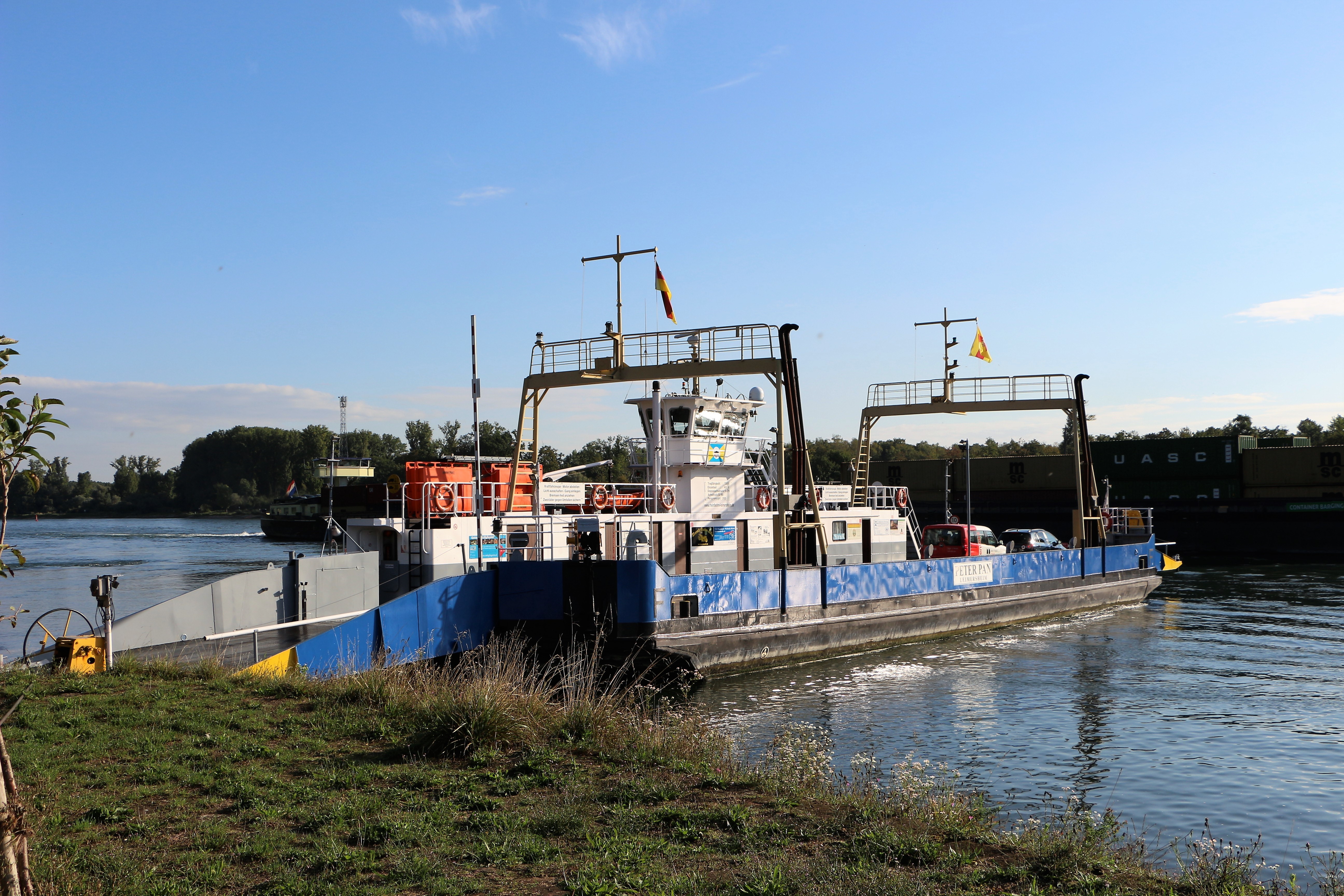 Treffpunkt für die Führung ist an der Rheinfähre Leimrsheim.