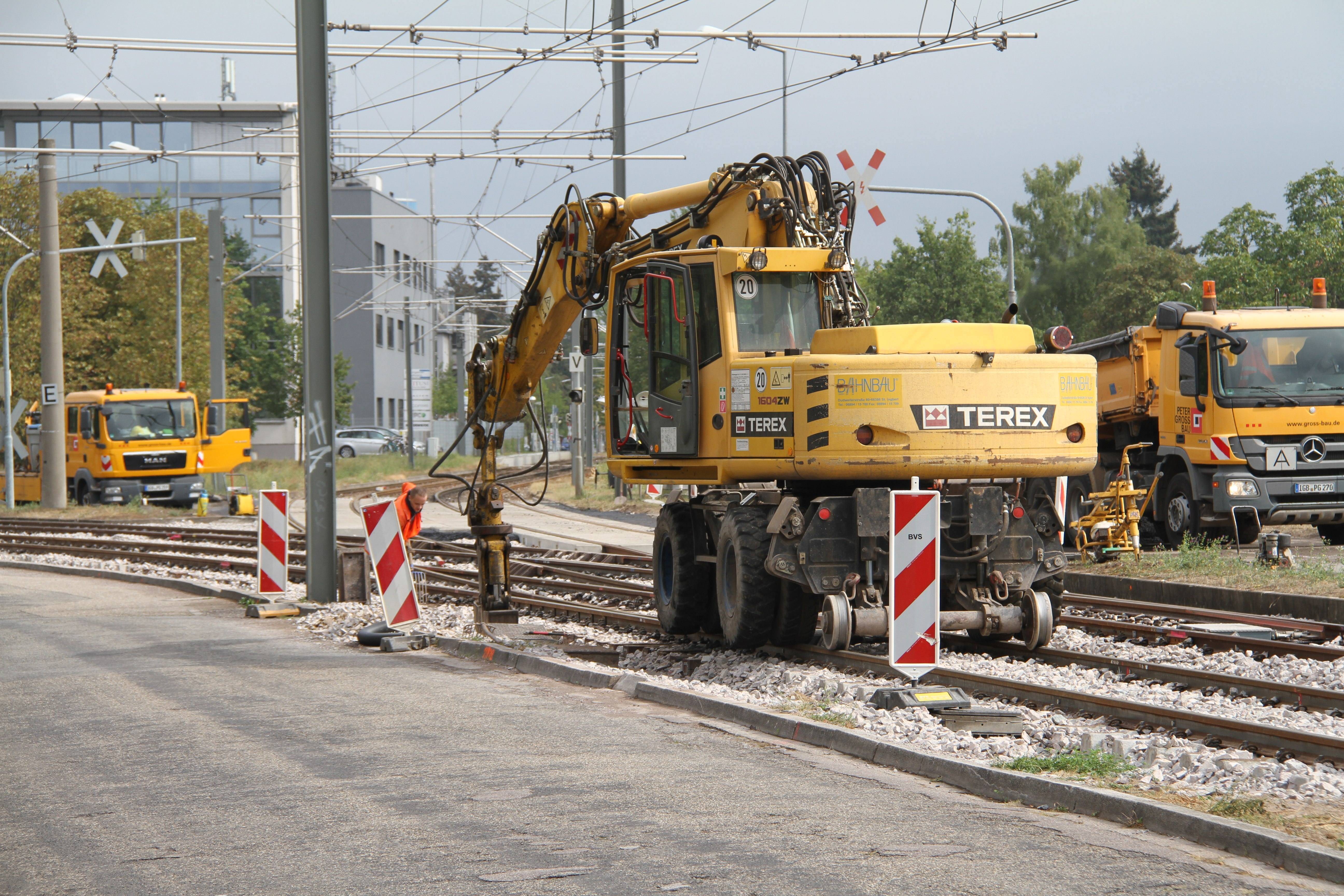 Sanierungsarbeiten am Abzweig Hagsfeld.