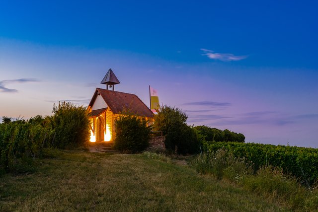 Michaelskapelle in Bad Dürkheim ( Blauen Stunde )